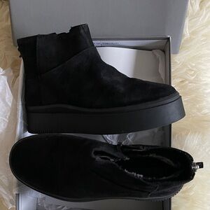 NIB Vagabond Stacy fleece-lined platform bootie 39